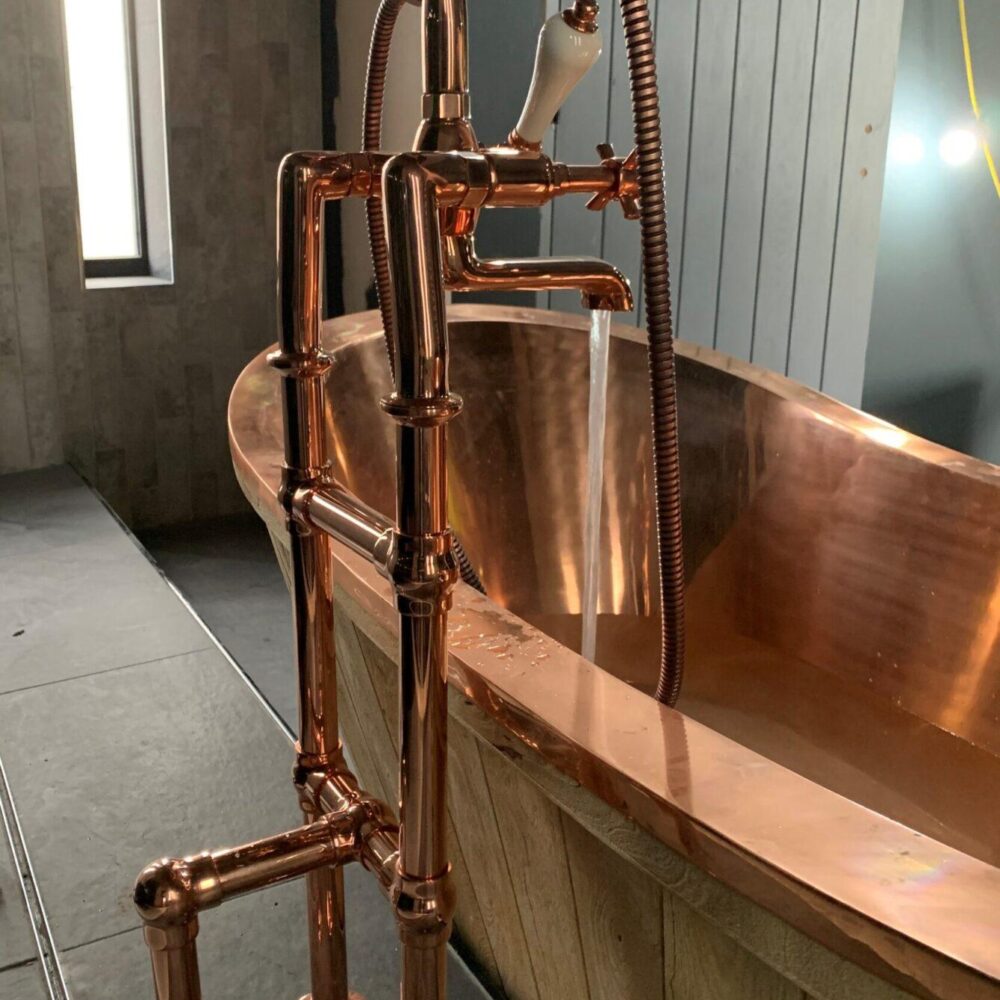 A copper bath.